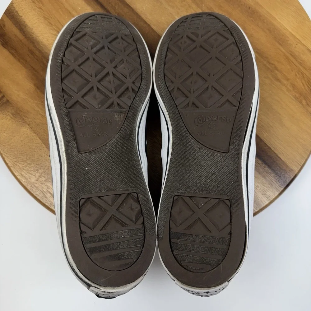 Converse size 13